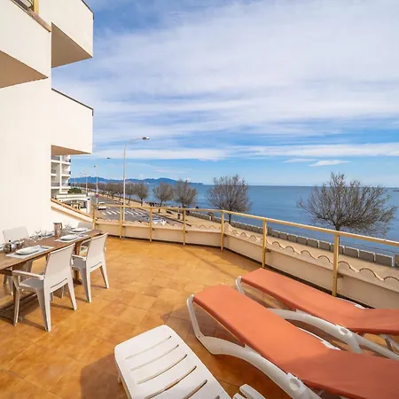 Apartamento In With Pool & Terrace L' Escala